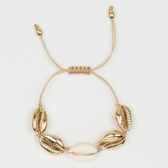 Jewelry - 5 for $25 Gold Sea Shell Adjustable Bracelet